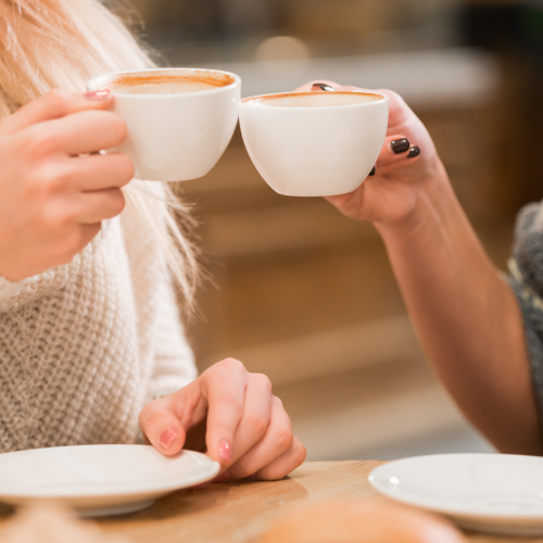 Como Profissionais da Beleza Podem Trocar Indicações e Crescer Juntas